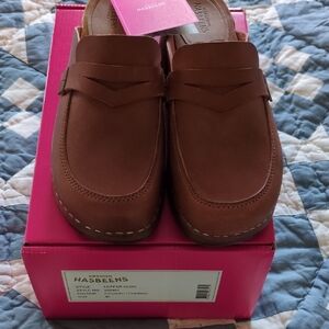 NWT and Box - Swedish Hasbeens Brown Clogs